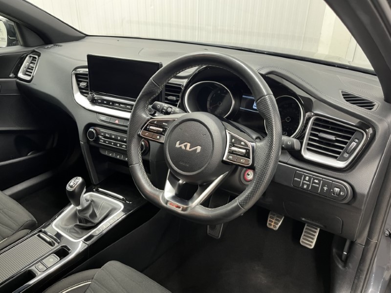 2023 (23) KIA XCEED 1.5T GDi ISG GT-Line 5dr 3559597