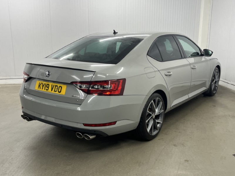 2019 (19) SKODA SUPERB 2.0 TSI 272 Sport Line Plus 4X4 5dr DSG 3546011