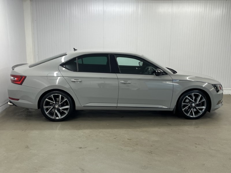 2019 (19) SKODA SUPERB 2.0 TSI 272 Sport Line Plus 4X4 5dr DSG 3546052