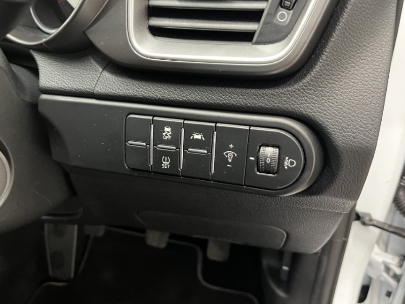 2021 (71) KIA CEED 1.6 CRDi 48V ISG 2 NAV 5dr 3546942