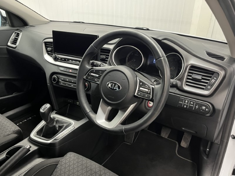 2021 (71) KIA CEED 1.6 CRDi 48V ISG 2 NAV 5dr 3546940