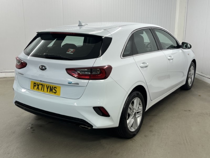 2021 (71) KIA CEED 1.6 CRDi 48V ISG 2 NAV 5dr 3546926