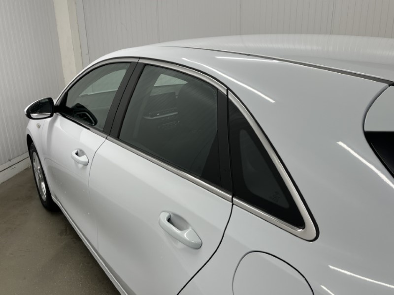 2021 (71) KIA CEED 1.6 CRDi 48V ISG 2 NAV 5dr 3546932