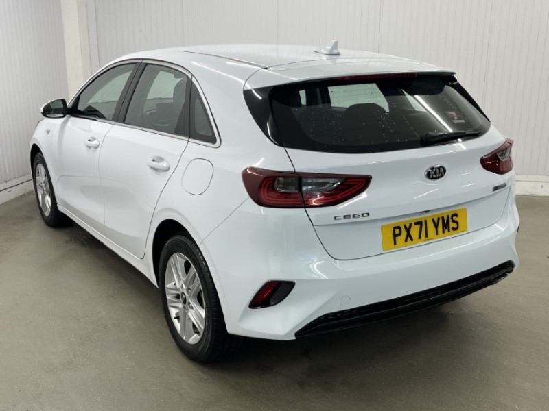 2021 (71) KIA CEED 1.6 CRDi 48V ISG 2 NAV 5dr 3546928