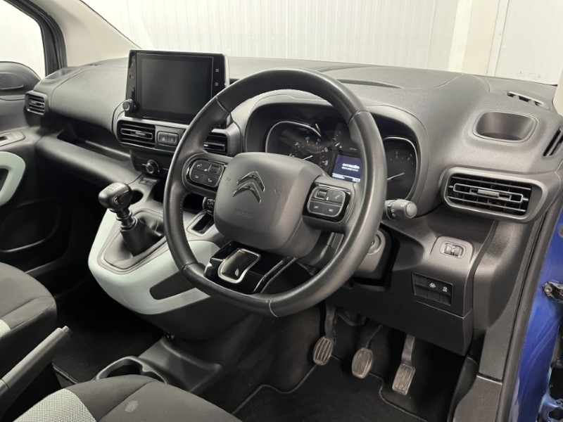 2019 (19) CITROEN BERLINGO 1.5 BlueHDi 130 Feel XL 5dr [7 seat] 3556715