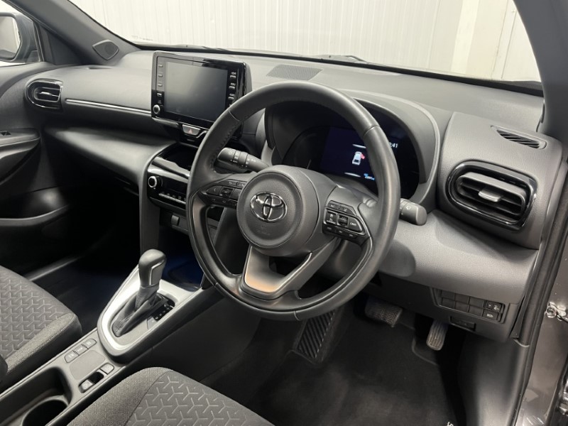 2023 (72) TOYOTA YARIS CROSS 1.5 Hybrid Design 5dr CVT 3595884