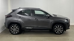 2023 (72) TOYOTA YARIS CROSS 1.5 Hybrid Design 5dr CVT 3595902
