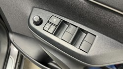 2023 (72) TOYOTA YARIS CROSS 1.5 Hybrid Design 5dr CVT 3595885