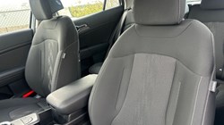2026 (75) KIA SPORTAGE 1.6T GDi HEV Pure 5dr Auto 5403386