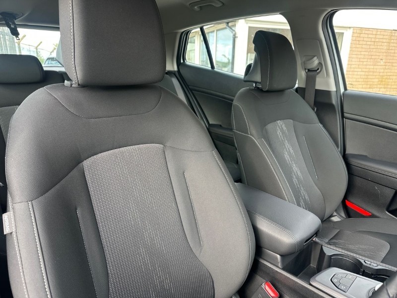 2026 (75) KIA SPORTAGE 1.6T GDi HEV Pure 5dr Auto 5403372