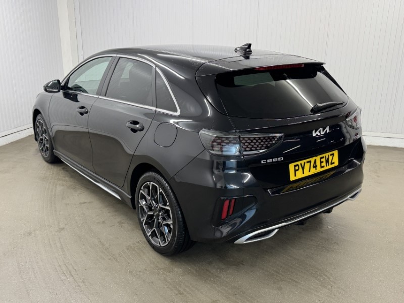 2025 (74) KIA CEED 1.5T GDi ISG 138 GT-Line 5dr DCT 4924343