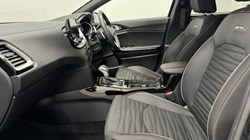 2025 (74) KIA CEED 1.5T GDi ISG 138 GT-Line 5dr DCT 4924349