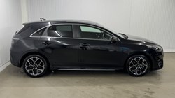 2025 (74) KIA CEED 1.5T GDi ISG 138 GT-Line 5dr DCT 4924342
