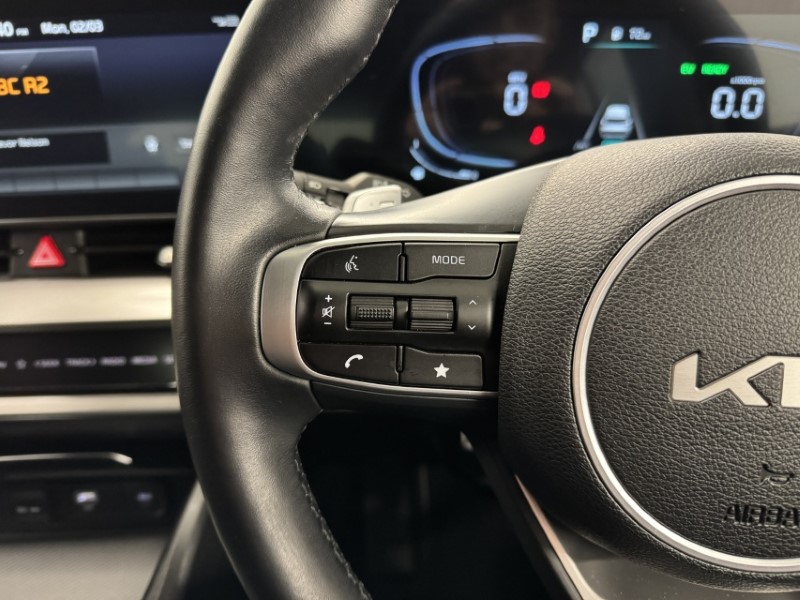 2025 (25) KIA SPORTAGE 1.6T GDi 207 HEV GT-Line 5dr Auto 5122422