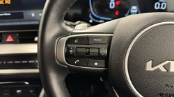 2025 (25) KIA SPORTAGE 1.6T GDi 207 HEV GT-Line 5dr Auto 5122422