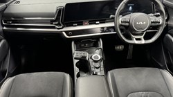 2025 (25) KIA SPORTAGE 1.6T GDi 207 HEV GT-Line 5dr Auto 5122438