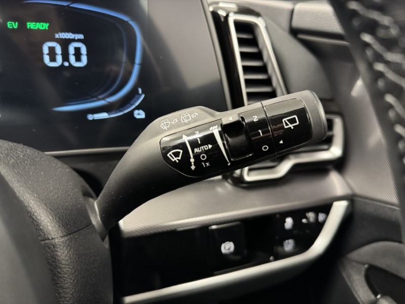 2025 (25) KIA SPORTAGE 1.6T GDi 207 HEV GT-Line 5dr Auto 5122424