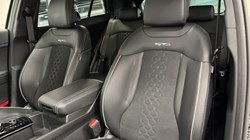 2025 (25) KIA SPORTAGE 1.6T GDi 207 HEV GT-Line 5dr Auto 5122441