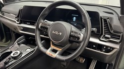 2025 (25) KIA SPORTAGE 1.6T GDi 207 HEV GT-Line 5dr Auto 5122442