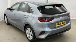 2025 (25) KIA CEED 1.5T GDi ISG 138 2 5dr 5163309