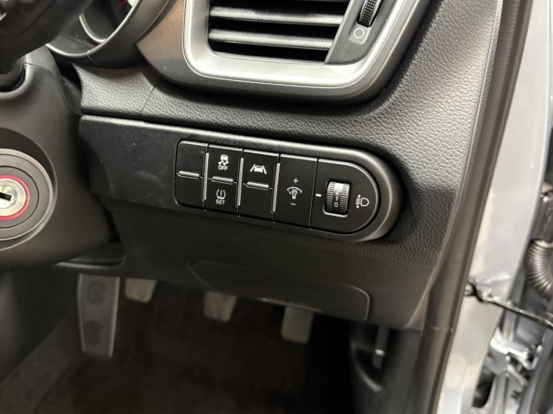 2025 (25) KIA CEED 1.5T GDi ISG 138 2 5dr 5163321