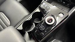 2025 (25) KIA SPORTAGE 1.6T GDi 207 HEV GT-Line S 5dr Auto 4543711