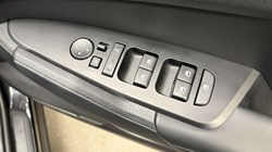 2025 (74) KIA SPORTAGE 1.6T GDi 157 48V ISG 2 5dr 4591209