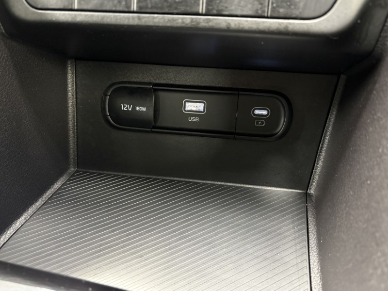 2025 (74) KIA SPORTAGE 1.6T GDi 157 48V ISG 2 5dr 4591223