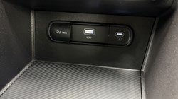 2025 (74) KIA SPORTAGE 1.6T GDi 157 48V ISG 2 5dr 4591223