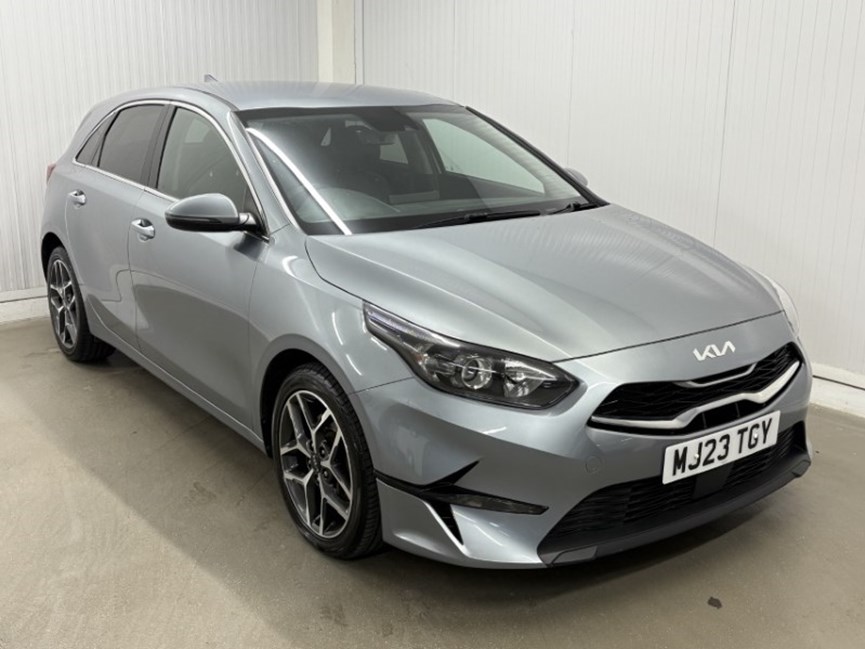 2023 (23) KIA CEED 1.5T GDi ISG 3 5dr