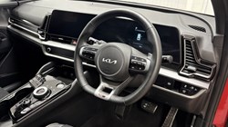 2025 (25) KIA SPORTAGE 1.6T GDi 207 HEV GT-Line 5dr Auto 4673927
