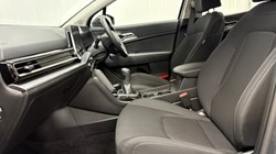 2025 (25) KIA SPORTAGE 1.6T GDi 157 48V ISG 2 5dr 4605108