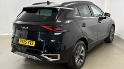 2025 (25) KIA SPORTAGE 1.6T GDi 207 HEV GT-Line S 5dr Auto 4592753