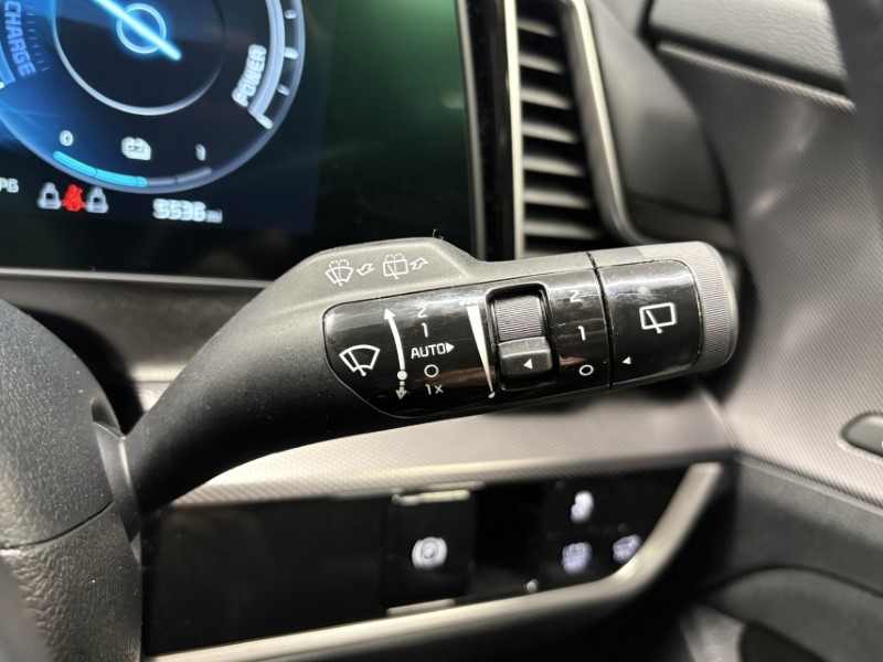 2025 (25) KIA SPORTAGE 1.6T GDi 207 HEV GT-Line S 5dr Auto 4592779