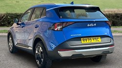 2025 (75) KIA SPORTAGE 1.6T GDi HEV Pure 5dr Auto 5439429