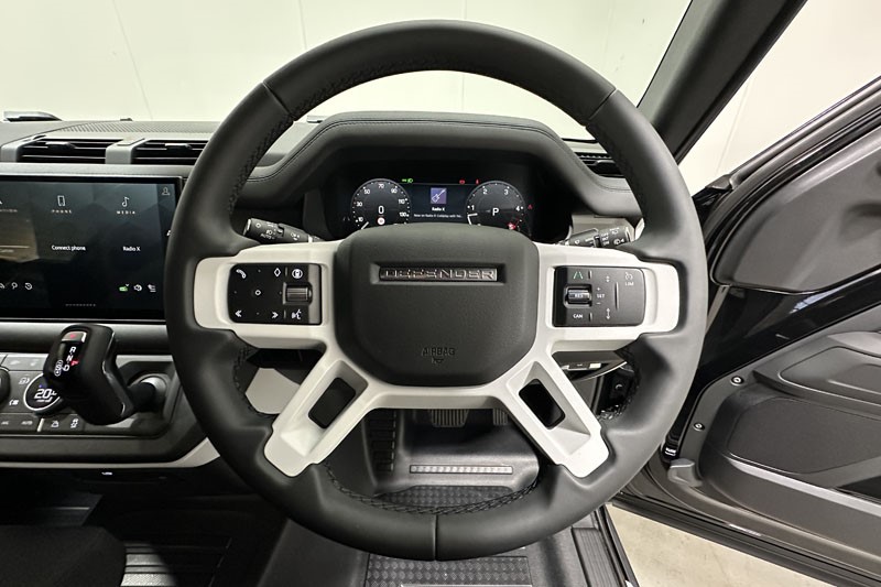  LAND ROVER COMMERCIAL DEFENDER 3.0 D250 Hard Top S Auto 3559060