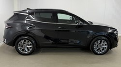 2025 (25) KIA SPORTAGE 1.6T GDi 207 HEV GT-Line 5dr Auto 5494169