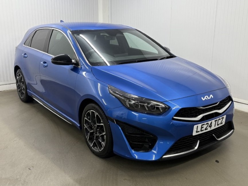 2024 (24) KIA CEED 1.5T GDi ISG 138 GT-Line 5dr