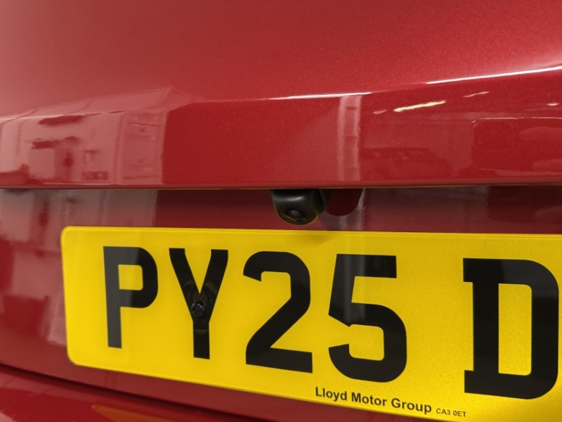 2025 (25) KIA CEED 1.5T GDi ISG 138 GT-Line 5dr DCT 5294156