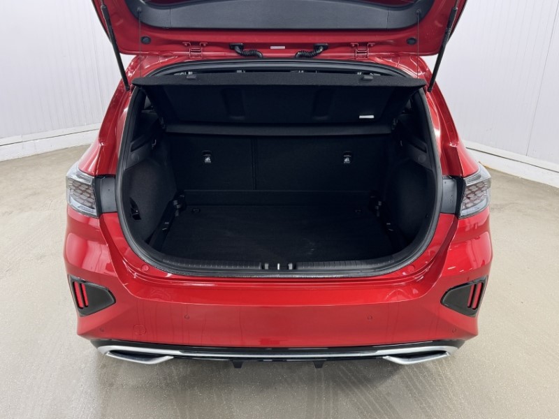 2025 (25) KIA CEED 1.5T GDi ISG 138 GT-Line 5dr DCT 5294173