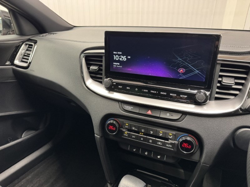 2025 (25) KIA CEED 1.5T GDi ISG 138 GT-Line 5dr DCT 5294163