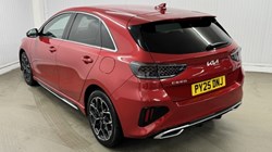 2025 (25) KIA CEED 1.5T GDi ISG 138 GT-Line 5dr DCT 5294172