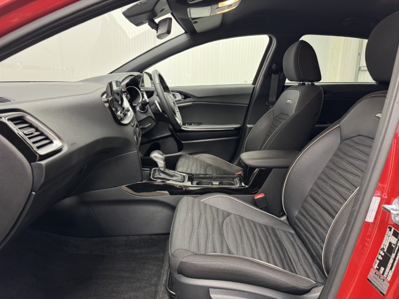 2025 (25) KIA CEED 1.5T GDi ISG 138 GT-Line 5dr DCT 5294176