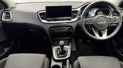 2025 (25) KIA XCEED 1.5T GDi ISG 138 2 5dr 5415556