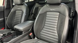 2025 (25) KIA SPORTAGE 1.6T GDi 207 HEV GT-Line S 5dr Auto AWD 4811162