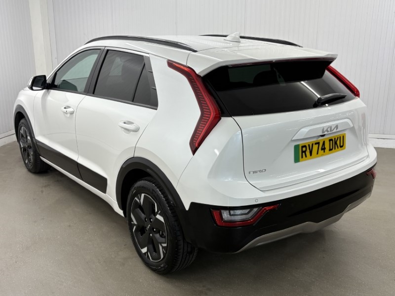 2024 (74) KIA NIRO 150kW 3 65kWh 5dr Auto 4345040