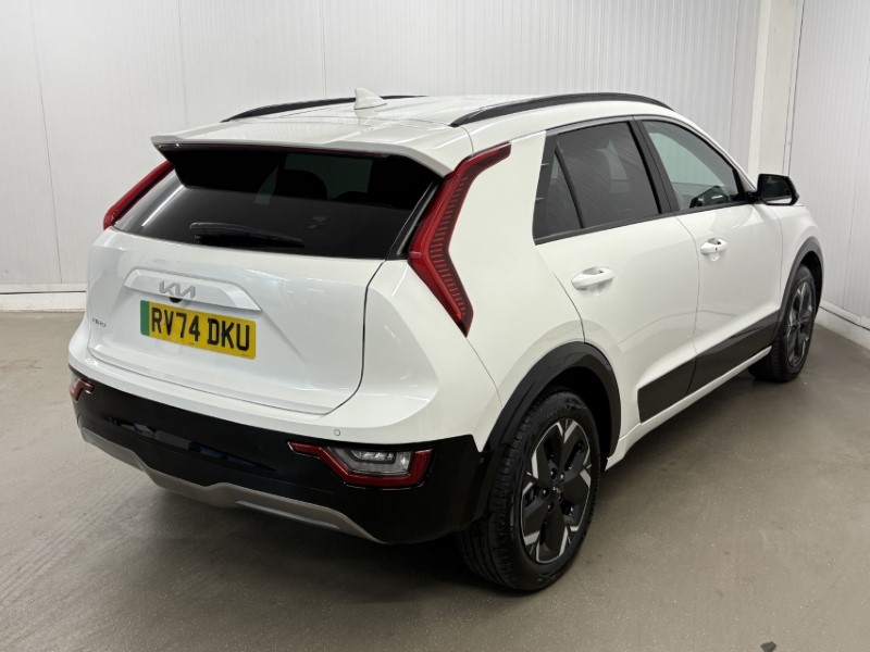 2024 (74) KIA NIRO 150kW 3 65kWh 5dr Auto 4345042