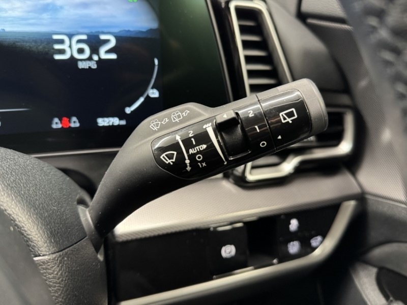 2025 (25) KIA SPORTAGE 1.6T GDi 207 HEV GT-Line S 5dr Auto AWD 5077431