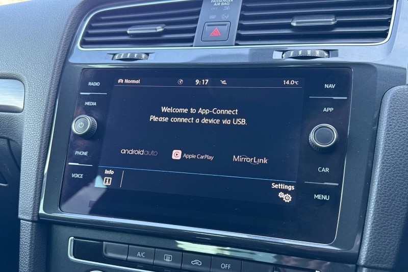 2019 (19) VOLKSWAGEN GOLF 1.6 TDI Match 5dr DSG 5421183