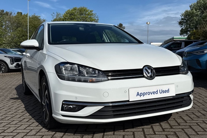 2019 (19) VOLKSWAGEN GOLF 1.6 TDI Match 5dr DSG 5421194